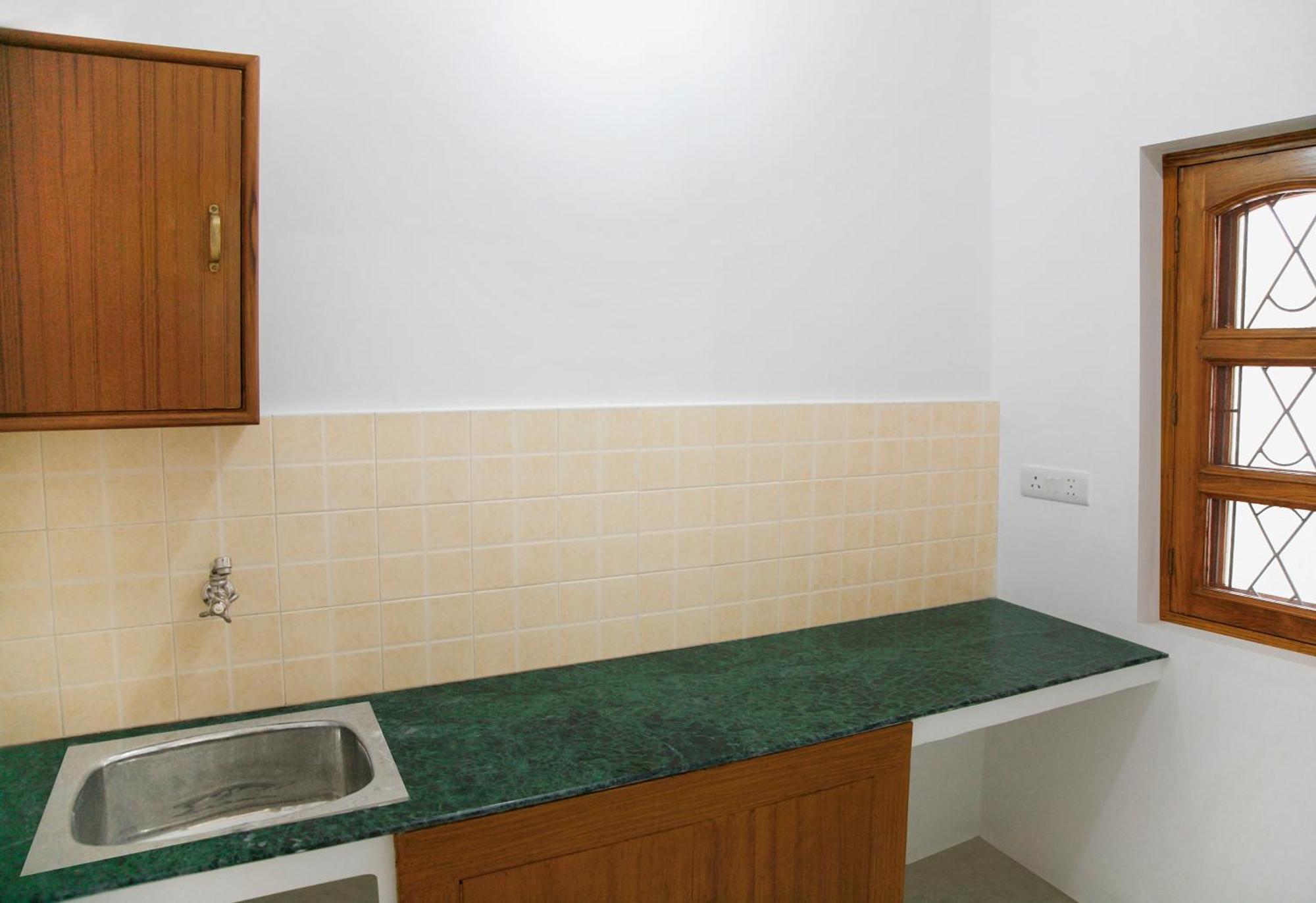 Hotel Bhakti Dhama Vrindāvan Chambre photo