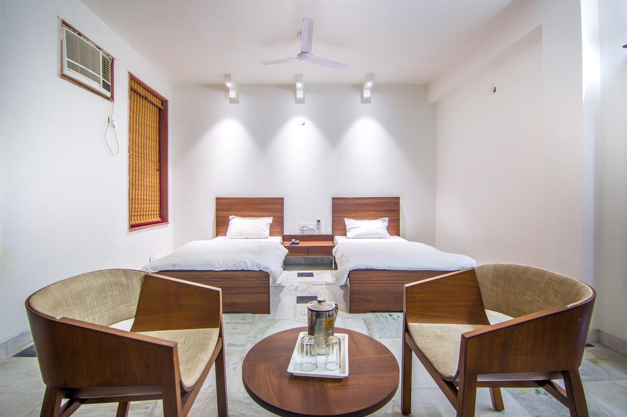 Hotel Bhakti Dhama Vrindāvan Extérieur photo